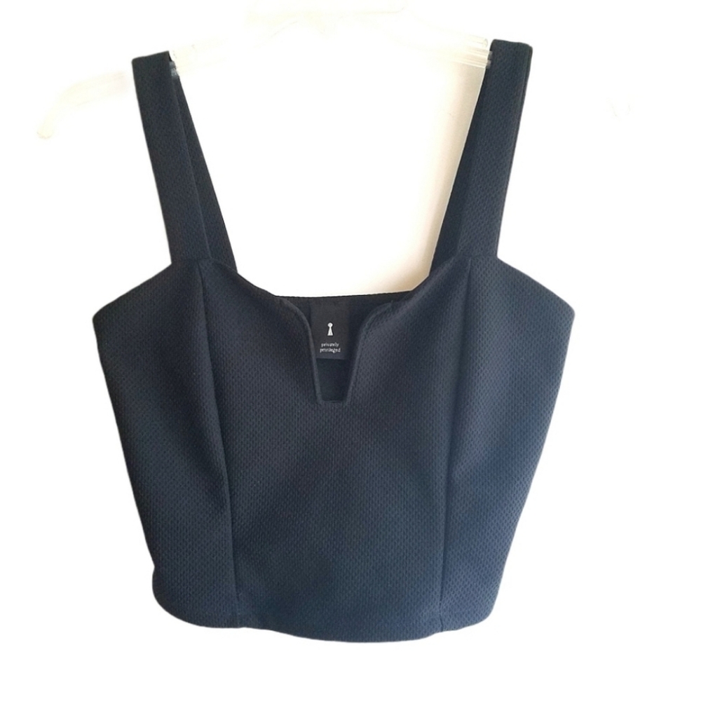 Privately Priviledged Sleeveless Black Crop Top Size Medium